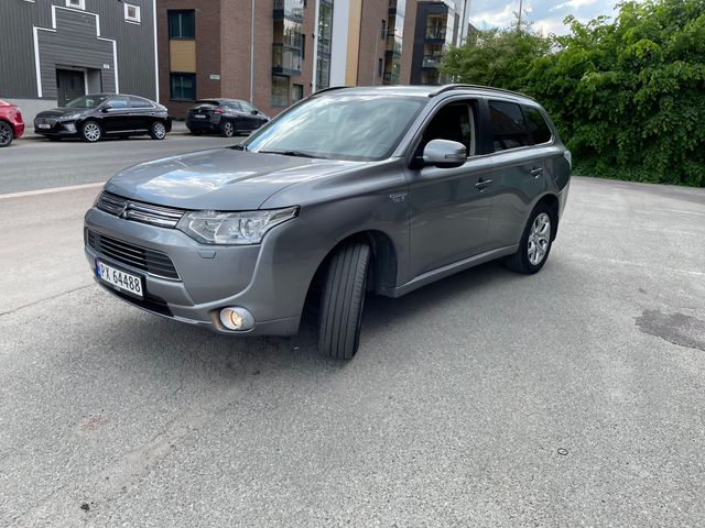 2014 MITSUBISHI OUTLANDER - 2