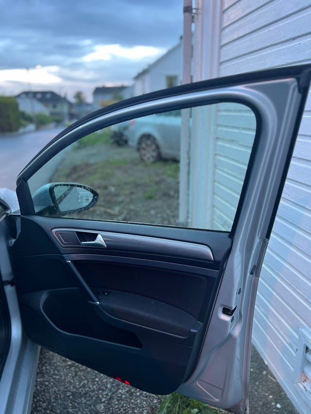 2019 VOLKSWAGEN GOLF - 26