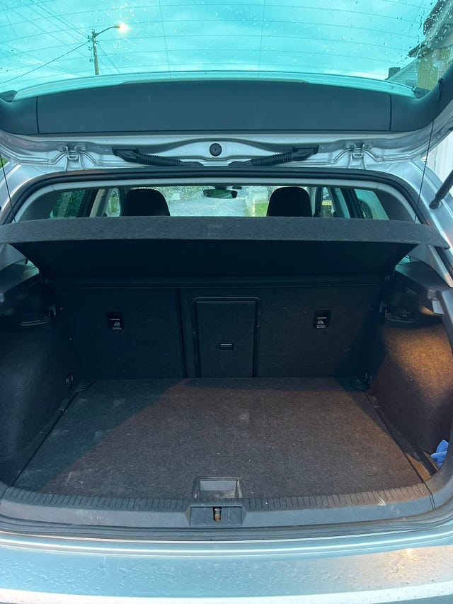 2019 VOLKSWAGEN GOLF - 19