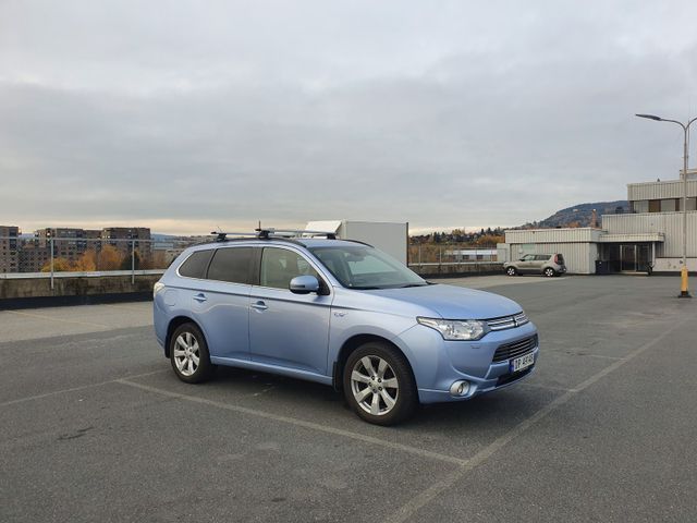 2014 MITSUBISHI OUTLANDER - 1