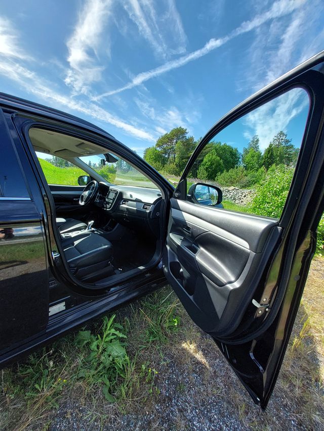 2015 MITSUBISHI OUTLANDER - 14