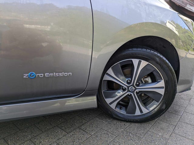 SJNFAAZE1U0104396 2020 NISSAN LEAF-5