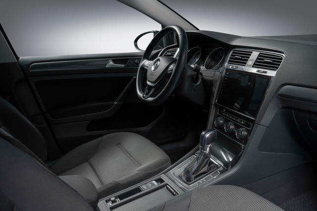 2018 VOLKSWAGEN GOLF - 22