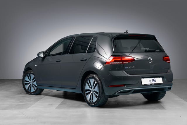 WVWZZZAUZJW902341 2018 VOLKSWAGEN GOLF-4