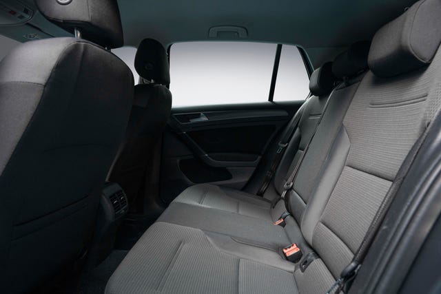 2018 VOLKSWAGEN GOLF - 18