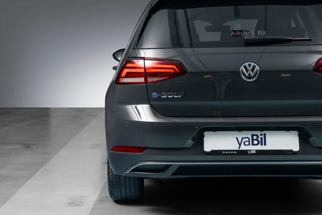 2018 VOLKSWAGEN GOLF - 8