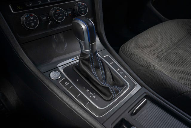 2018 VOLKSWAGEN GOLF - 11