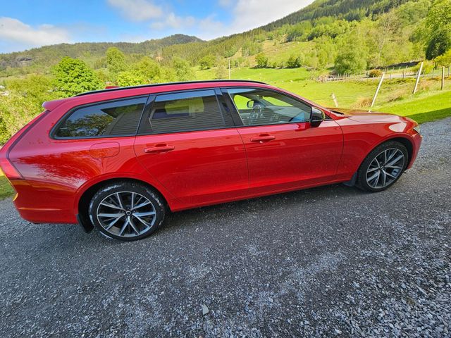 YV1PWBANDJ1056645 2018 VOLVO V90-1