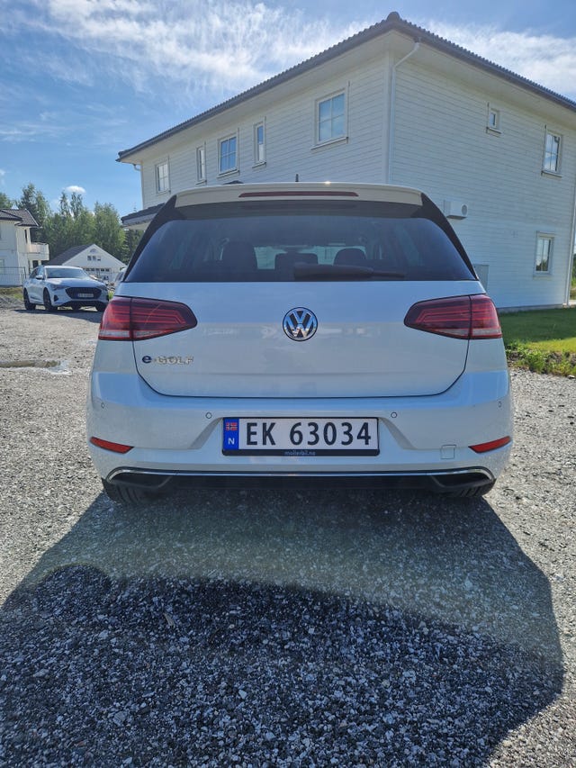 2018 VOLKSWAGEN GOLF - 8