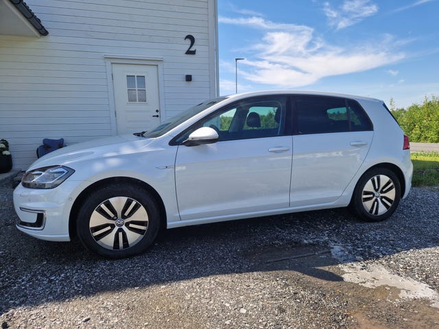 2018 VOLKSWAGEN GOLF - 12
