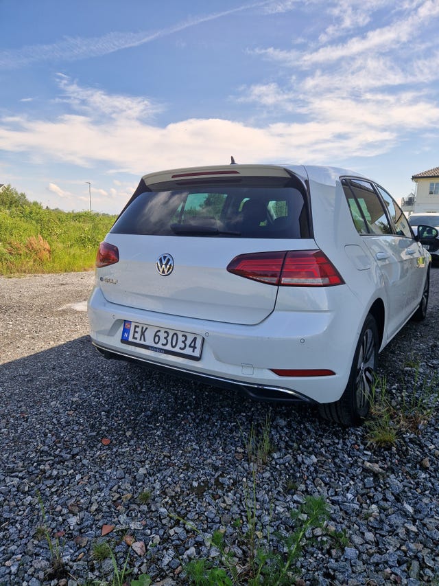 2018 VOLKSWAGEN GOLF - 17
