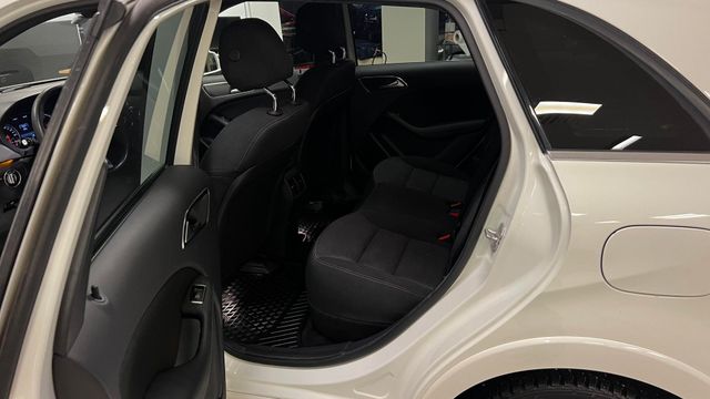 2015 MERCEDES-BENZ B-KLASSE - 20