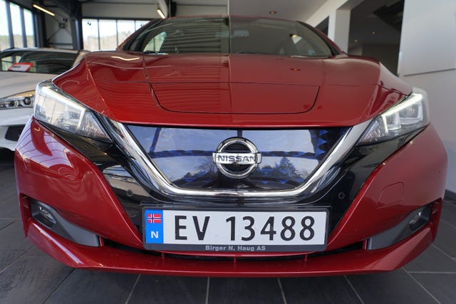 SJNFAAZE1U0022299 2018 NISSAN LEAF-1