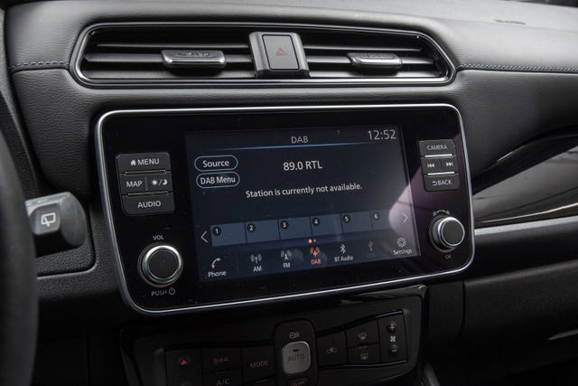 2022 NISSAN LEAF - 20