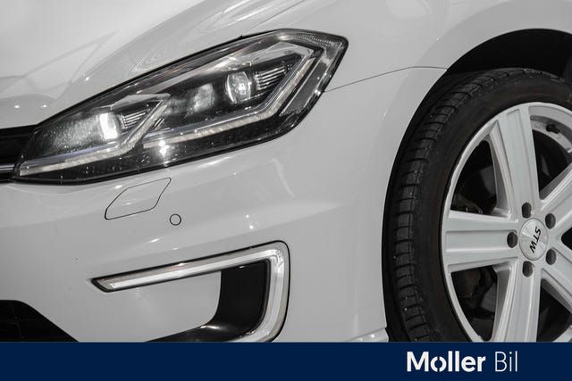 WVWZZZAUZK8905232 2019 VOLKSWAGEN GOLF-1