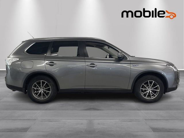 2015 MITSUBISHI OUTLANDER - 2