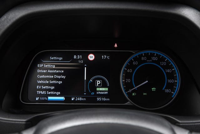 2022 NISSAN LEAF - 17