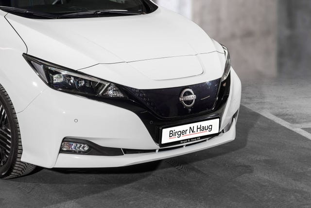 SJNFAAZE1U0176440 2022 NISSAN LEAF-2