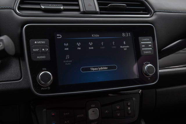 2022 NISSAN LEAF - 22