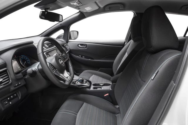 2022 NISSAN LEAF - 10