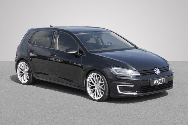 WVWZZZAUZJ8910345 2018 VOLKSWAGEN GOLF-2