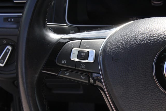 2018 VOLKSWAGEN GOLF - 20