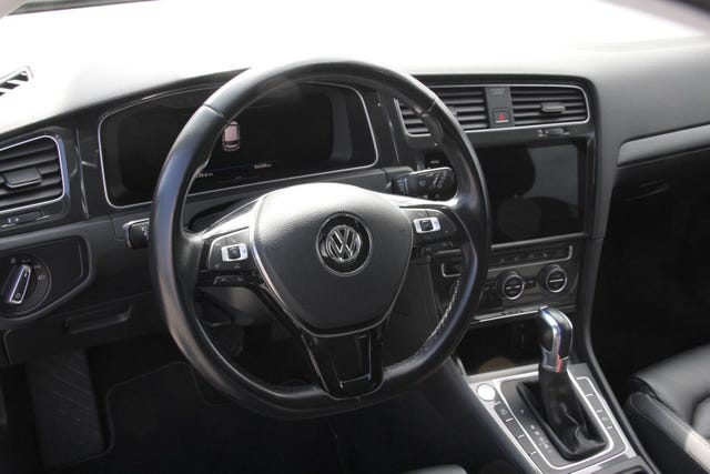 2018 VOLKSWAGEN GOLF - 19