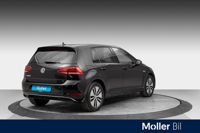 WVWZZZAUZJ8906263 2018 VOLKSWAGEN GOLF-4