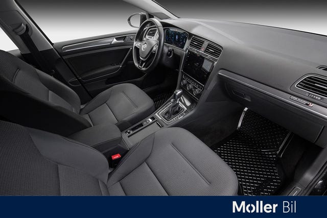 2018 VOLKSWAGEN GOLF - 24