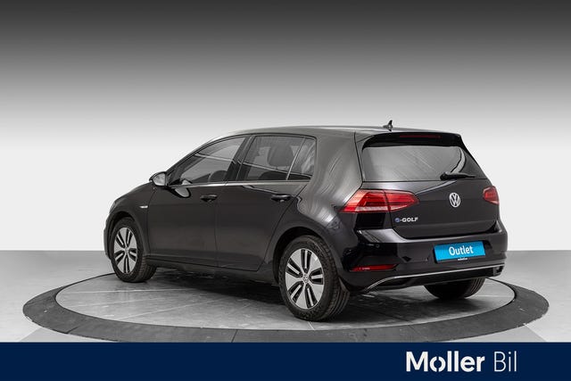 WVWZZZAUZJ8906263 2018 VOLKSWAGEN GOLF-2