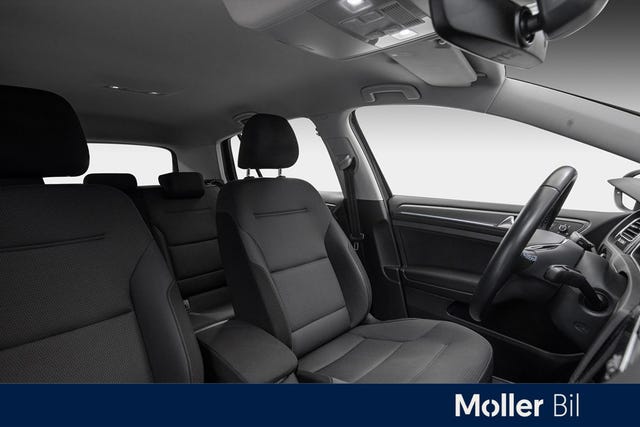 2018 VOLKSWAGEN GOLF - 25
