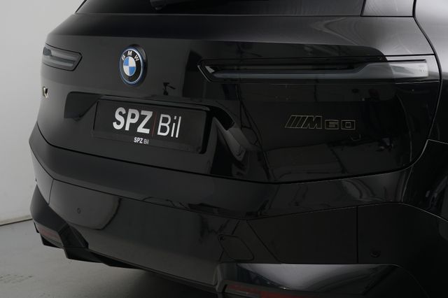 2022 BMW IX M60 - 8