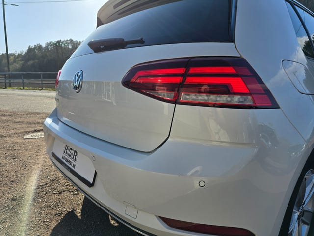 2018 VOLKSWAGEN GOLF - 12