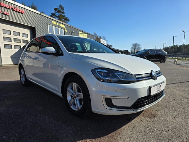 2018 VOLKSWAGEN GOLF - 8