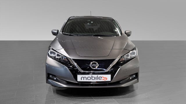 SJNFAAZE1U0044015 2018 NISSAN LEAF-1