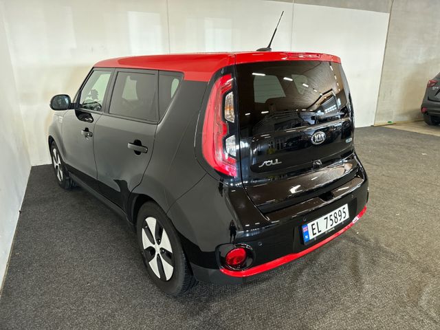 2016 KIA SOUL - 11