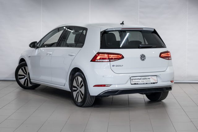 WVWZZZAUZJ8907675 2018 VOLKSWAGEN GOLF-5