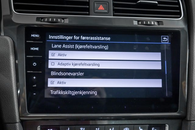 2018 VOLKSWAGEN GOLF - 19