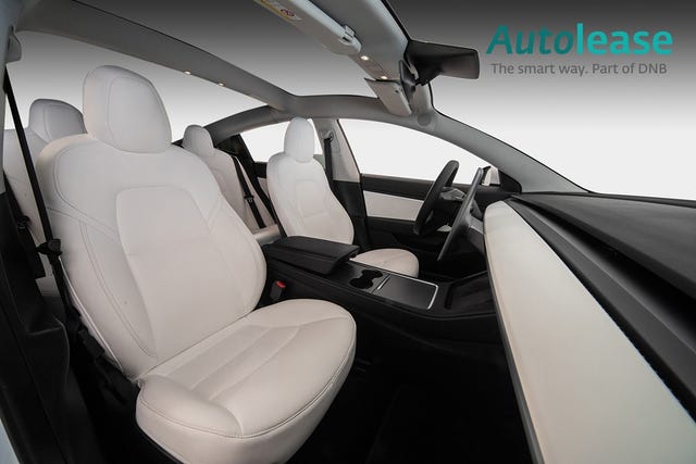 2021 TESLA MODEL 3 - 26