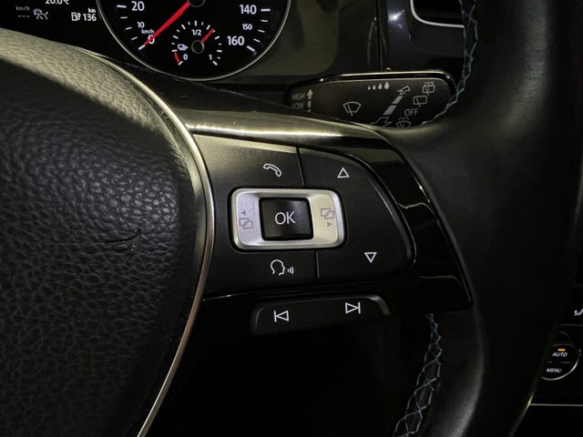 2018 VOLKSWAGEN GOLF - 43