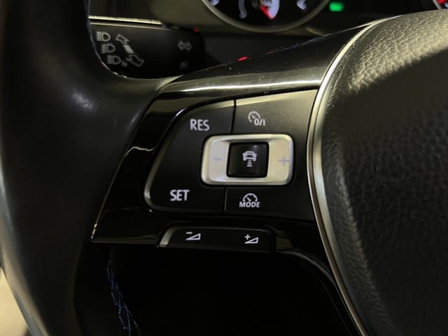 2018 VOLKSWAGEN GOLF - 41