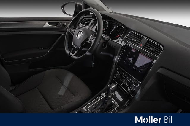 2019 VOLKSWAGEN GOLF - 23