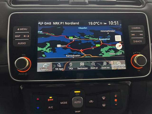 2020 NISSAN LEAF - 25
