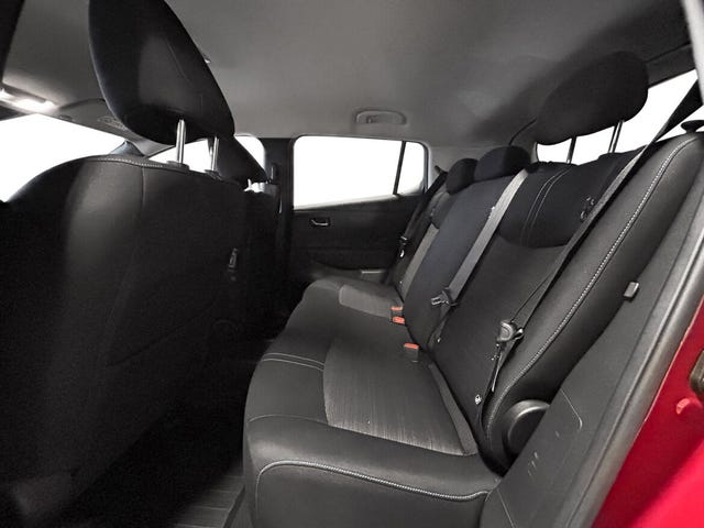 2020 NISSAN LEAF - 20