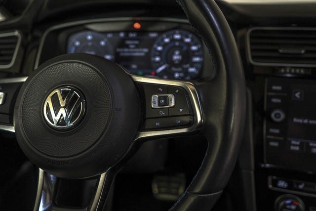 2018 VOLKSWAGEN GOLF - 22