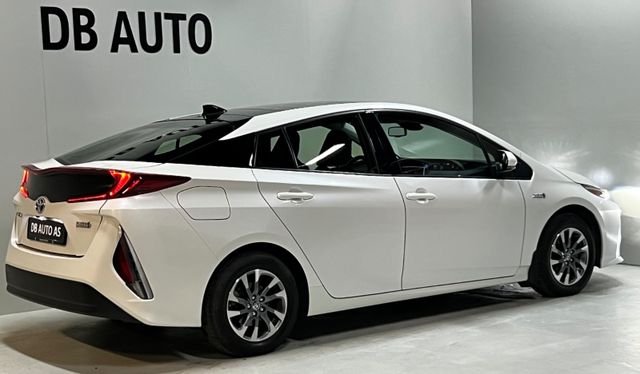 2018 TOYOTA PRIUS - 10