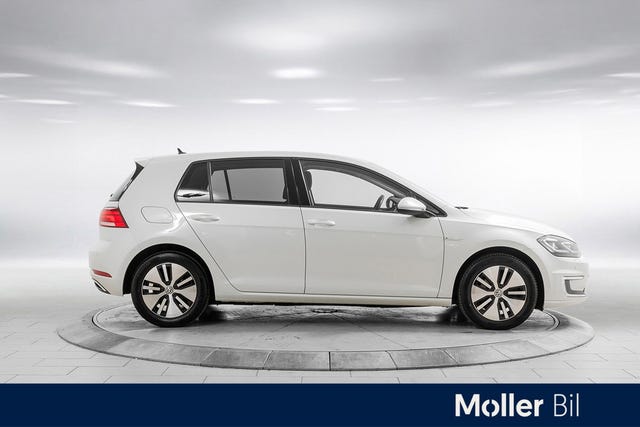 WVWZZZAUZK8901951 2019 VOLKSWAGEN GOLF-2