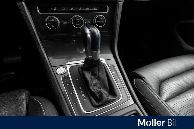 2019 VOLKSWAGEN GOLF - 12