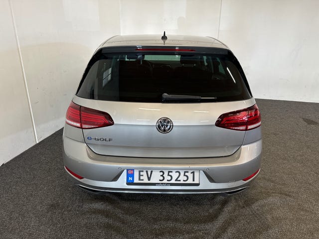 2019 VOLKSWAGEN GOLF - 11