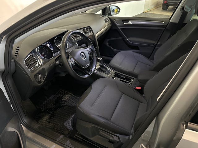 2019 VOLKSWAGEN GOLF - 16